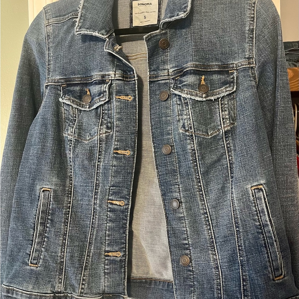Sonoma Women's Classic Blue Jean Jacket